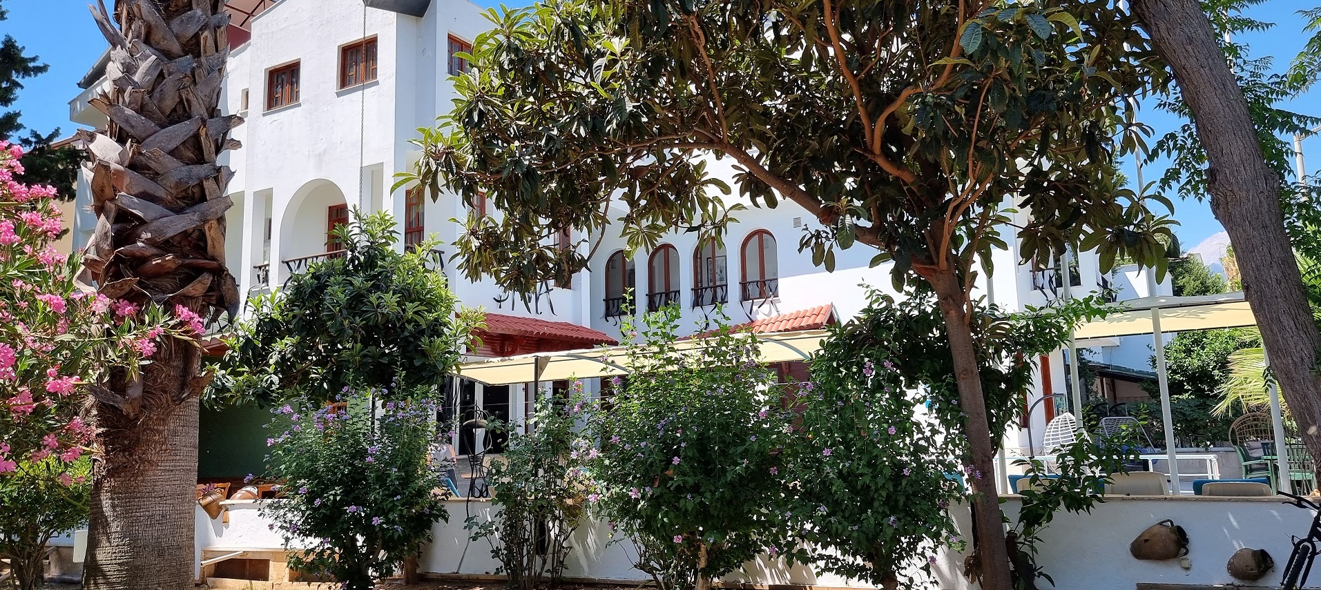 Şima Hotel Kemer — havuz ve deniz manzarası
